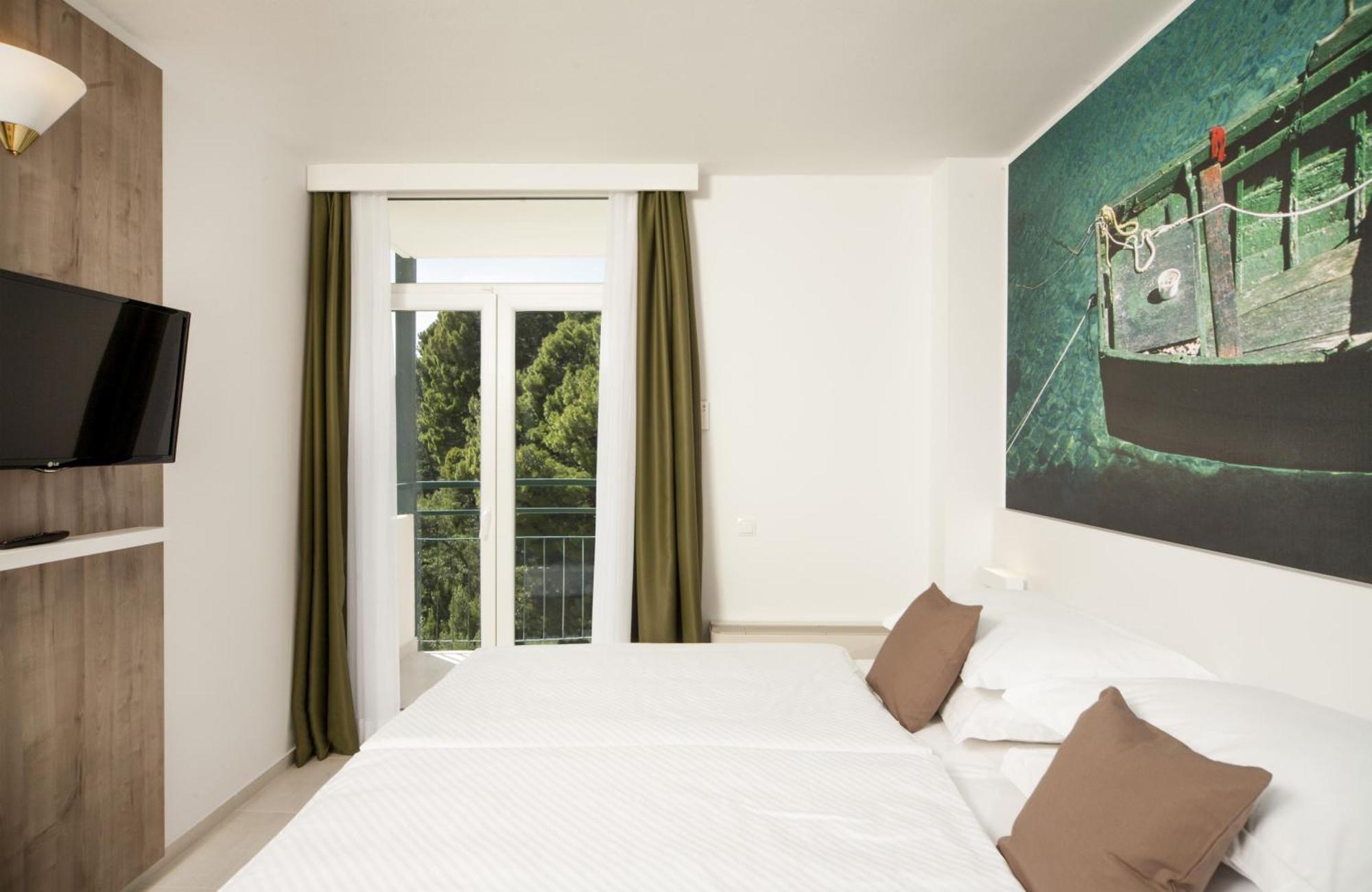 Bluesun Hotel Neptun Tucepi Bilik gambar